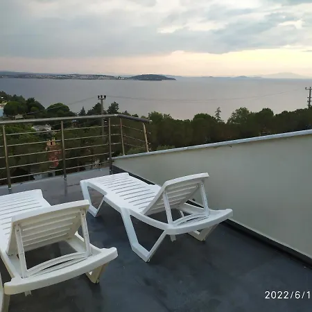 Arzu Villa *
