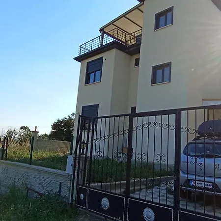 Arzu Villa